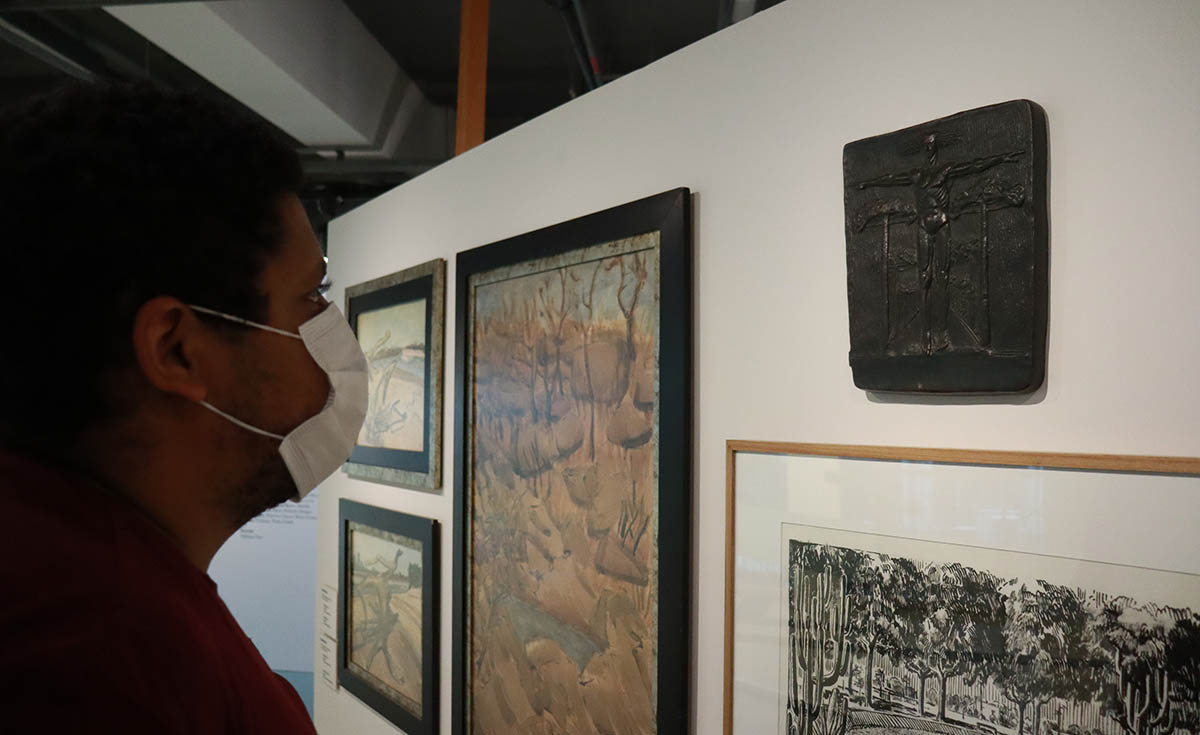 João Turin tem a obra Homem-Pinheiro em exposição do Sesc 24 de Maio, em São Paulo
