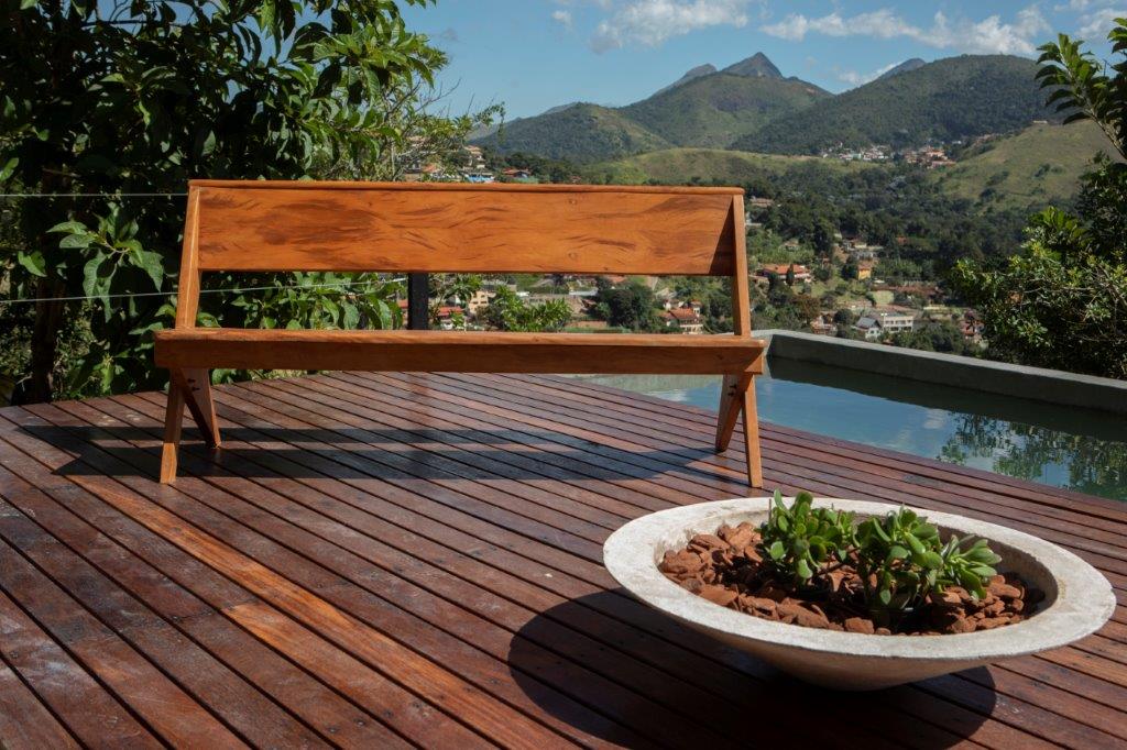 Exposição coletiva “Do Moderno ao Contemporâneo” leva criações de grandes nomes do design brasileiro para a Galeria Hugo França, em Trancoso