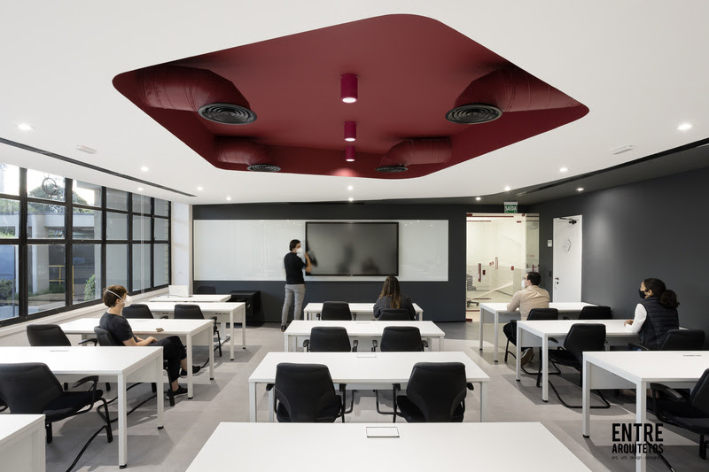Minimal Design integra projeto corporativo na Água Branca, em São Paulo