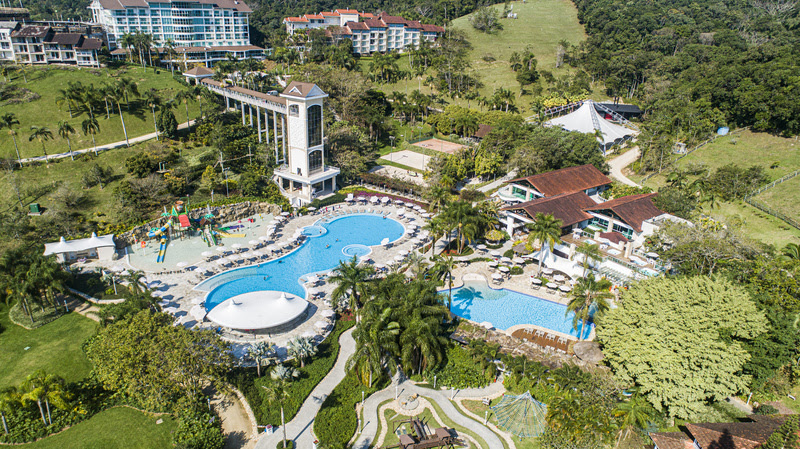 Fazzenda Park Hotel participa do 4º Salão de Turismo dos Campos Gerais