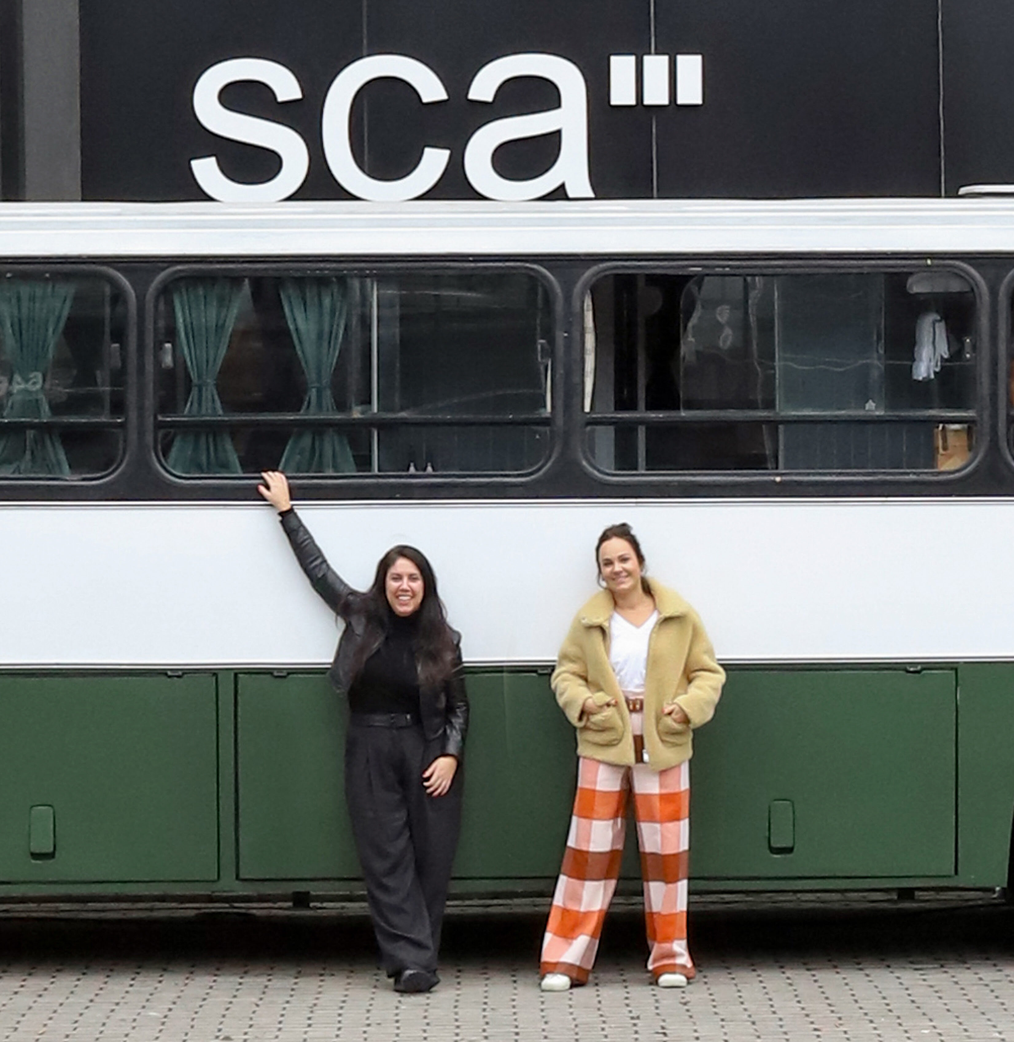 Durante o DW! 2022, projeto Outro Chão apresenta a transformação de um ônibus antigo em chalé por Doma Arquitetura