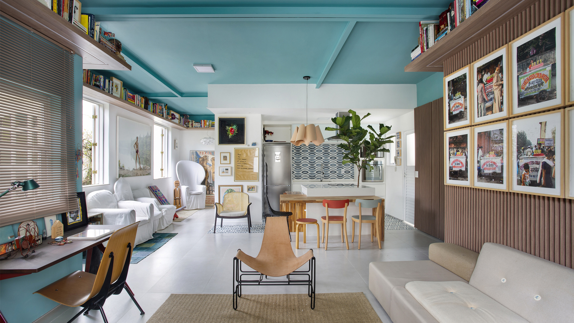 Colorido, iluminado e único, apartamento tem a bossa carioca