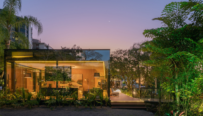 Como seria morar em uma casa de vidro? Glass House é atração de mostra de arquitetura e decoração