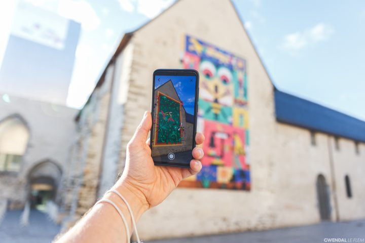 Bienal de Arte Digital apresenta instalação artística ‘Livelyyy’