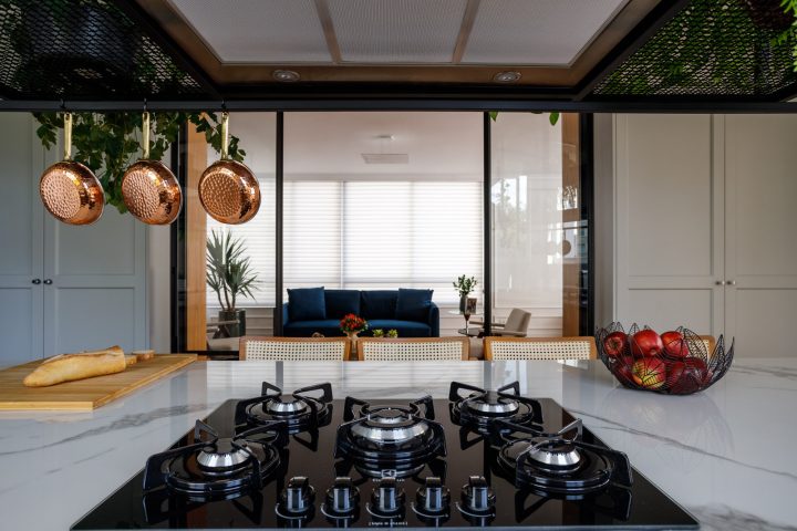 Serralheria na cozinha: como dar um toque industrial ao décor
