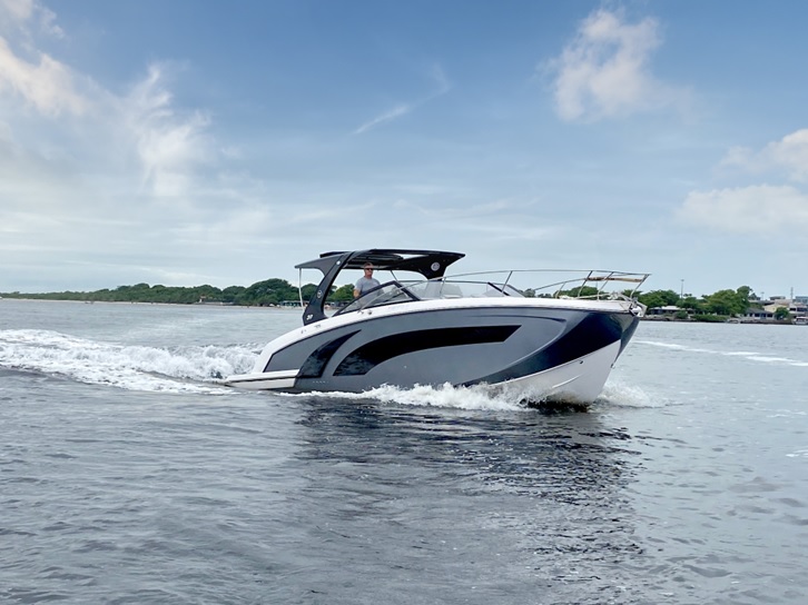 Lanchas produzidas no Paraná serão expostas pela primeira vez no Miami Boat Show