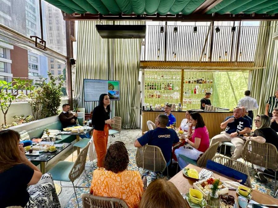 Associação das Pousadas de Fernando de Noronha recebeu trade turístico durante brunch em São Paulo