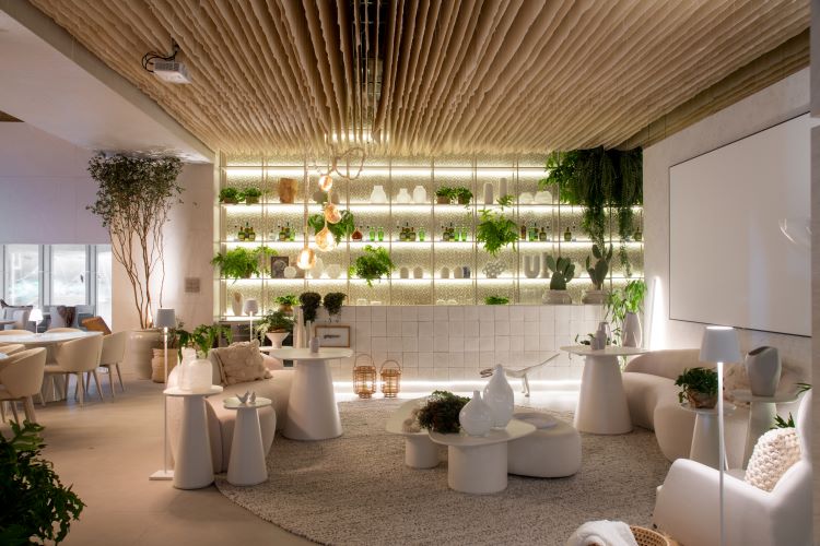 Arquiteta Carla Felippi assina CASA MYKONOS MYK na CASACOR 2023