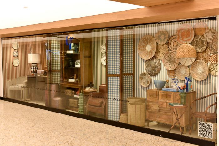 6F Decorações apresenta nova vitrine assinada por Suzana Schermann