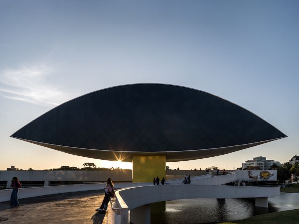 Exposição da artista Norma Grinberg é a mais nova realização do MON