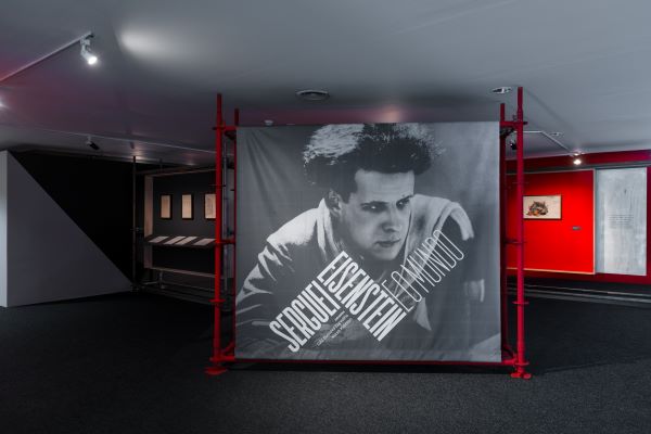 MON realiza encontro para educadores na mostra de Eisenstein