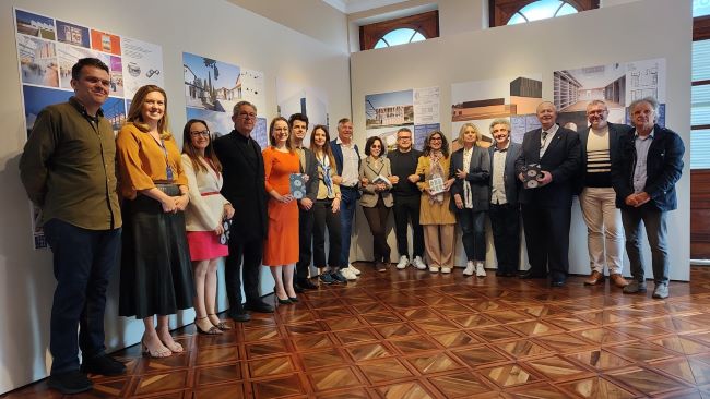 Espaço Cultural BRDE abre mostra internacional de arquitetura italiana sustentável