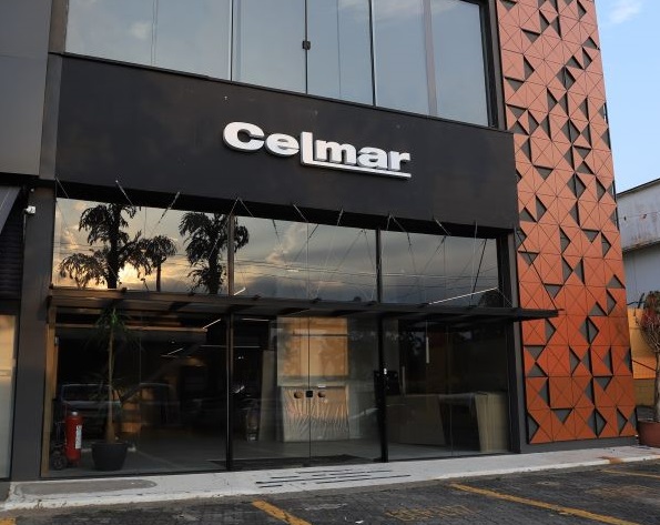 Celmar Móveis inaugura unidade em Alphaville com novo conceito de vivência no design para projetos residenciais
