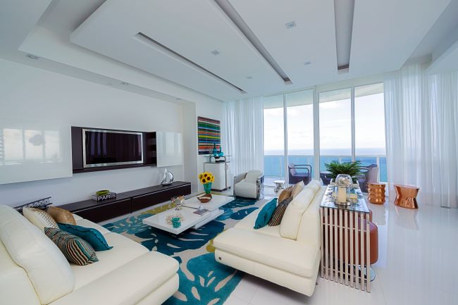 Entretenimento em casa: como deixar a sala de TV confortável e adequada para maratonar a lista de séries e filmes