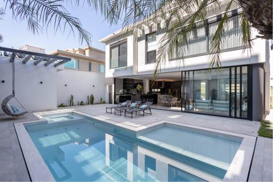 PROJETO COM PISCINA: INSPIRAÇÃO RESIDENCIAL E SEUS CUIDADOS