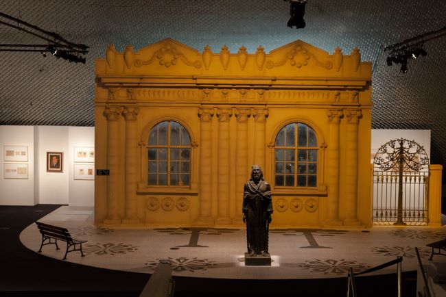 Mostra “João Turin: Vida, Obra, Arte” celebra uma década, sendo reconhecida como a exposição mais visitada na história do Museu Oscar Niemeyer