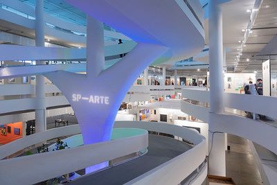 SP-Arte atinge sua 20ª edição, estabelecendo-se como a principal feira do setor no hemisfério sul