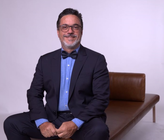 Beto Cocenza apresenta a 17ª edição do BOOMSPDESIGN no Circolo Italiano