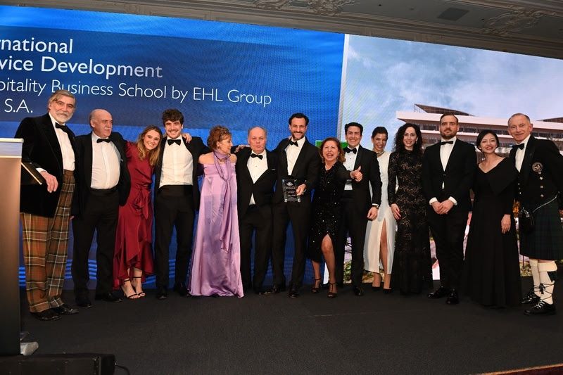 MARAEY é premiada como o Melhor Projeto do Mundo em Serviços Públicos, em colaboração com a Universidade de Hotelaria apoiada pelo Grupo EHL