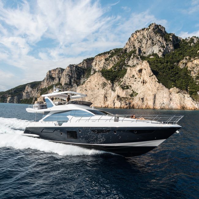Iate de luxo, fabricado com materiais semelhantes aos utilizados em foguetes, está confirmado para o Rio Boat Show
