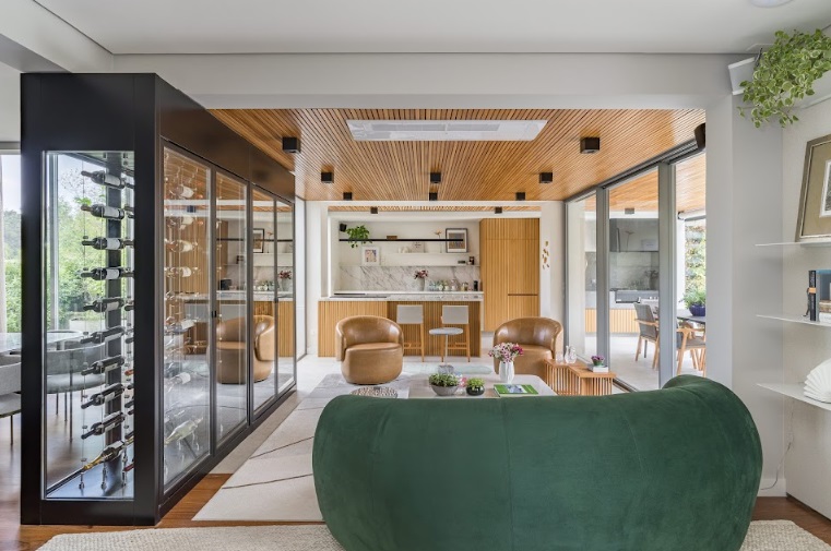 Inspirações para montar sua própria adega residencial