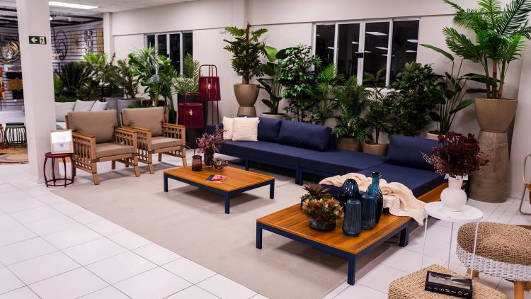 Dcor&Gift inaugura na Praia Brava, oferecendo milhares de itens de decoração