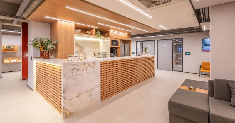 Zénite Arquitetura & Construção abre Sala VIP da TAM Aviação em Congonhas, oferecendo luxo e conforto para executivos