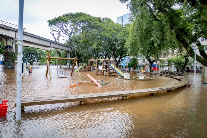 Abrasel alerta que enchentes ameaçam a sobrevivência dos negócios no Rio Grande do Sul