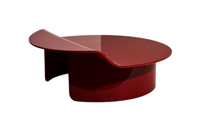 iO Design apresenta móveis assinados por Lattoog, Caroline Ficker e Plataforma4