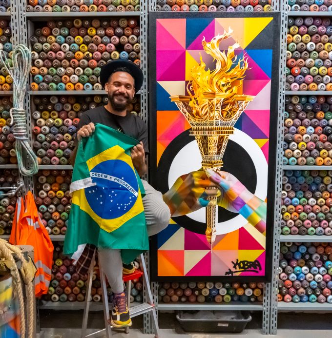 Paris 2024: Eduardo Kobra cria tela que transforma a Torre Eiffel em uma tocha olímpica