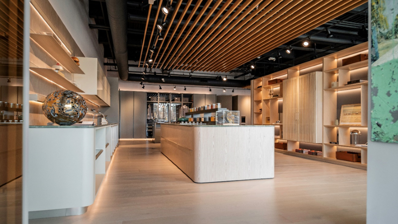Novo showroom da Ornare em New Jersey estreia com Art All Around, projeto que une design e arte contemporânea