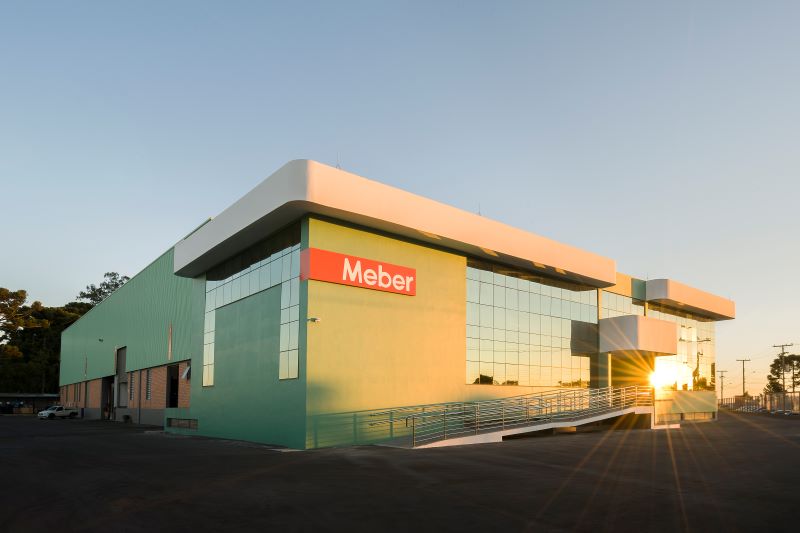 Meber estreia na Expo Revestir 2025