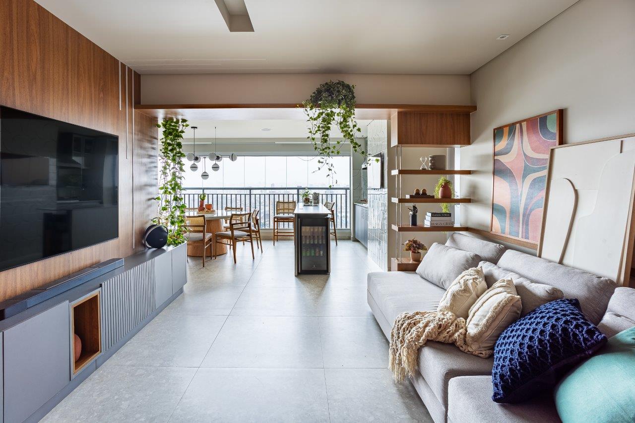 Projeto do escritório Go Up Arquitetura une conforto, funcionalidade e estilo para família em crescimento