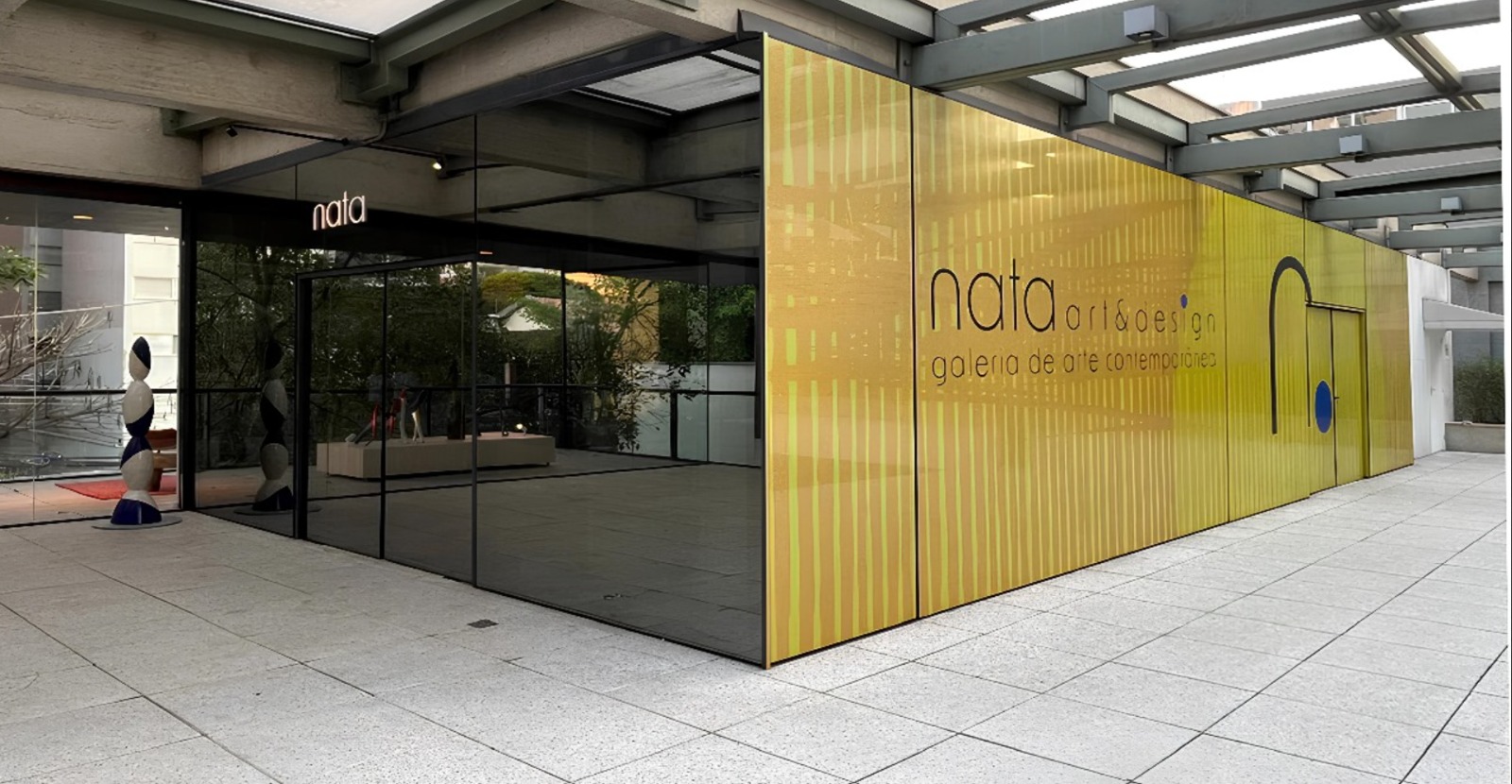 Com cara de casa: galeria NATA Art&Design traz experiência imersiva e contemporânea