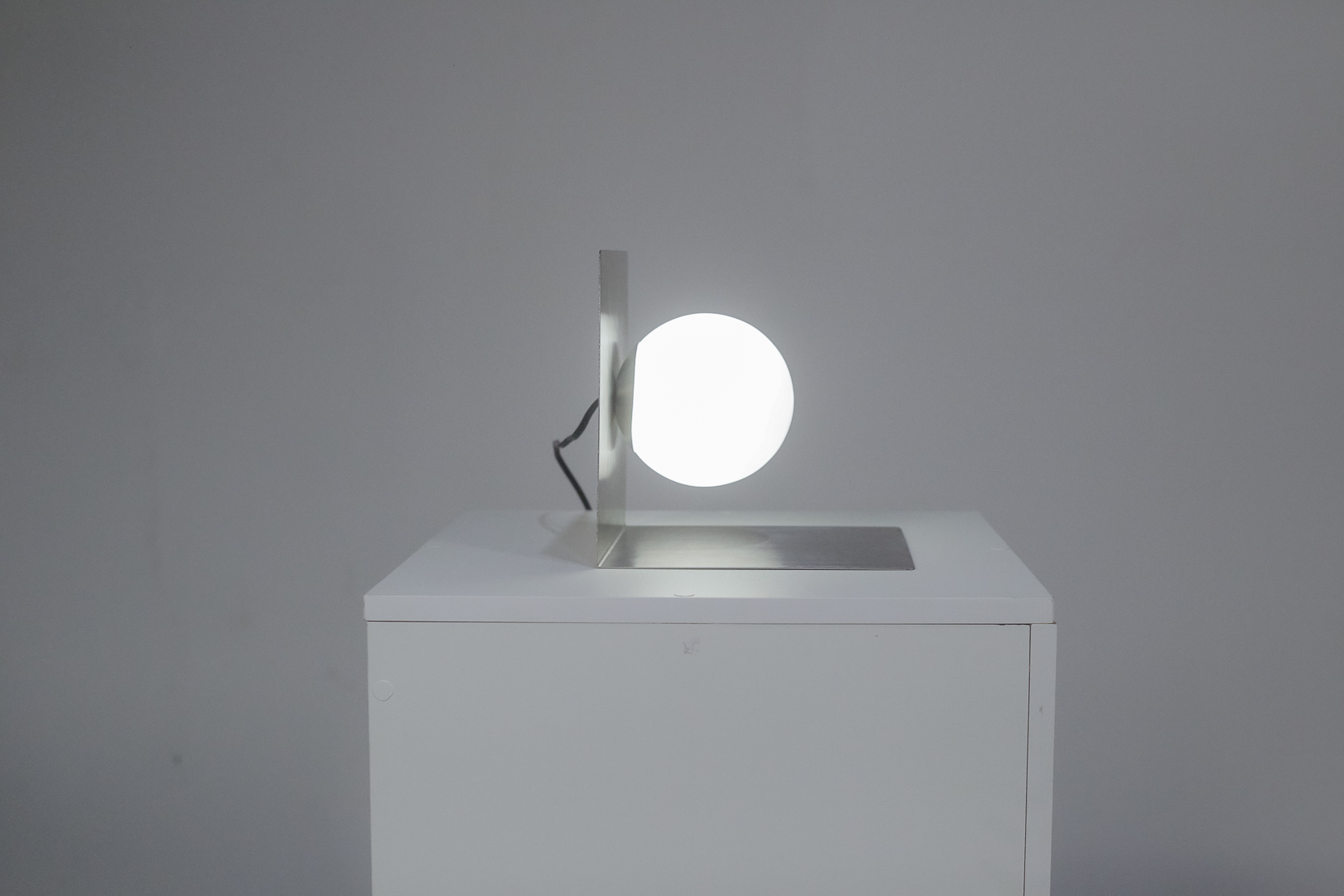 Luz que transforma: descubra o Pendente Fluxo do Studio Rervi
