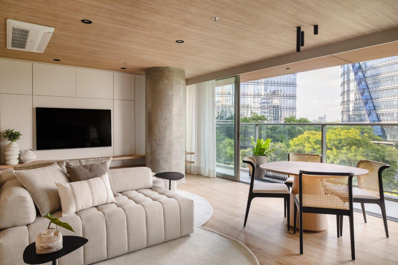 Com estética minimalista e atmosfera acolhedora, Flávia Prata redefine propósito de apartamento na capital paulista