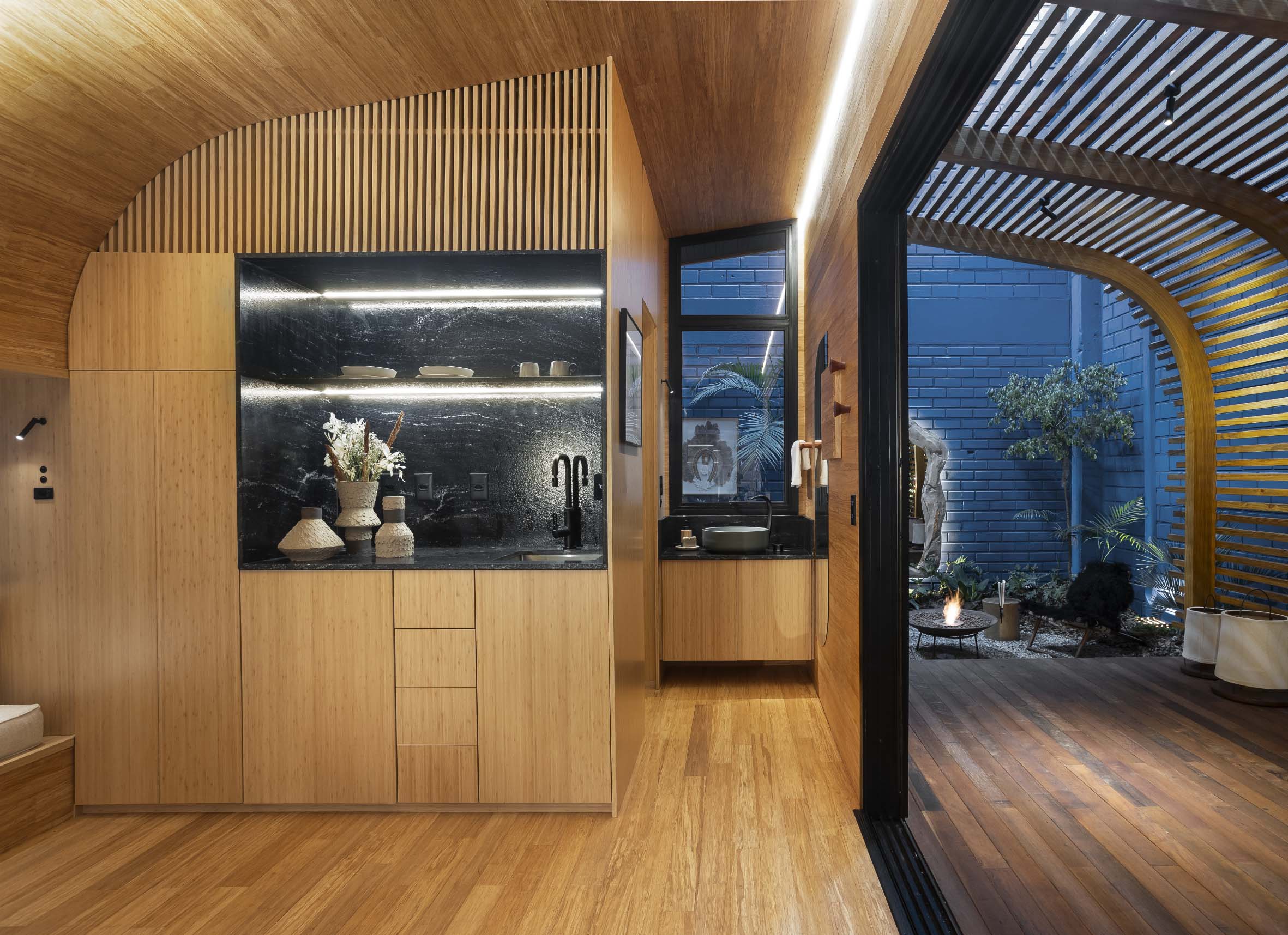 Bambu, a pele dos interiores da Casa Nuoca