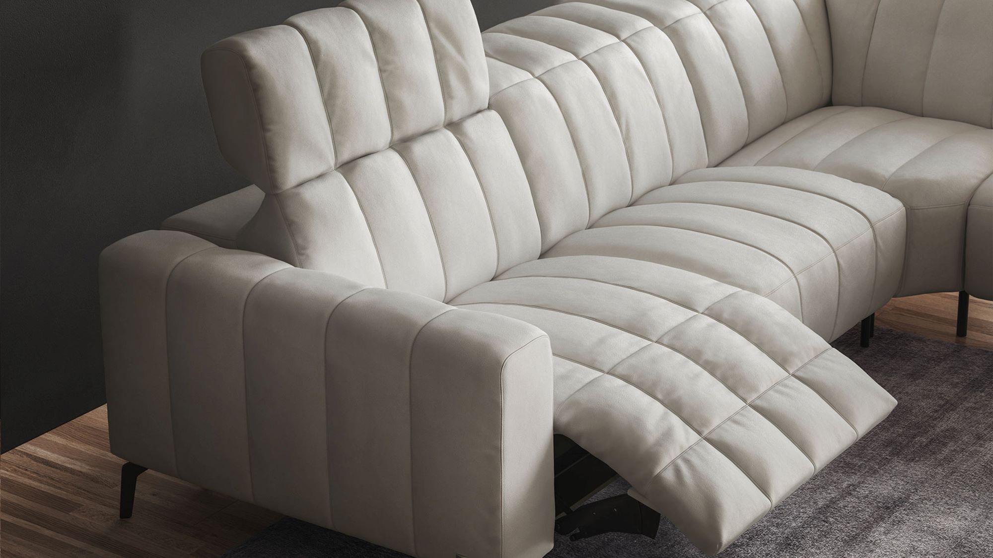 Sofá Portento da Natuzzi Editions une sofisticação e tecnologia