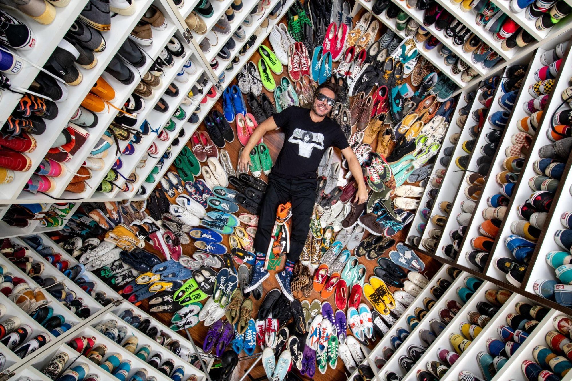 Alê Jordão finaliza o ano com projetos que ampliam o diálogo entre arte e cultura urbana