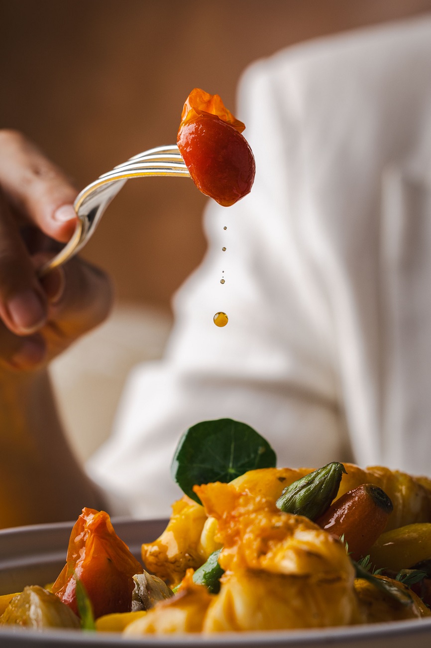 Chef Bruno Marasco apresenta receita autoral em homenagem a Niterói no Rio Gastronomia