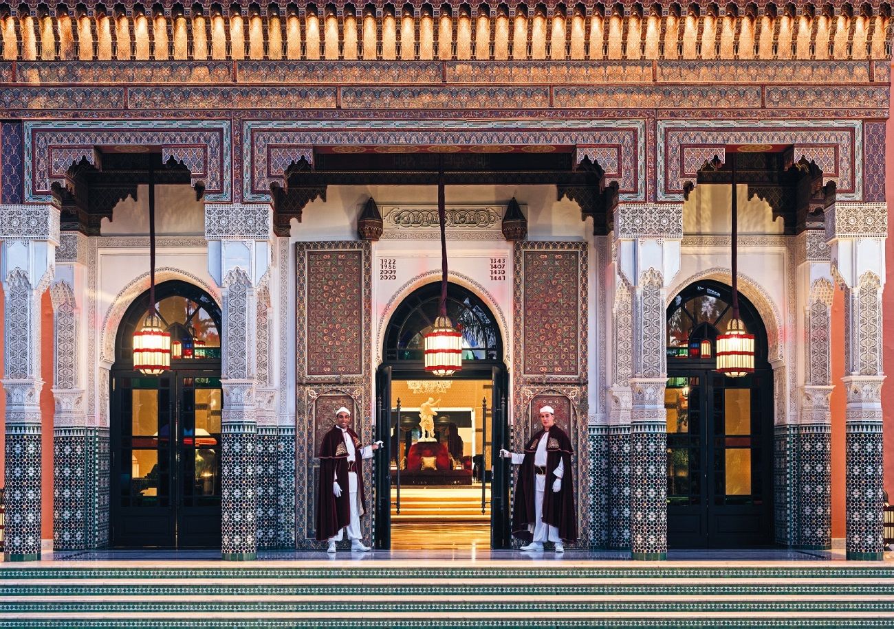 EM MARRAKECH, O RESTAURANTE LE MAROCAIN DO HOTEL LA MAMOUNIA ELEVA O TRADICIONAL TAGINE À CATEGORIA DE ALTA GASTRONOMIA