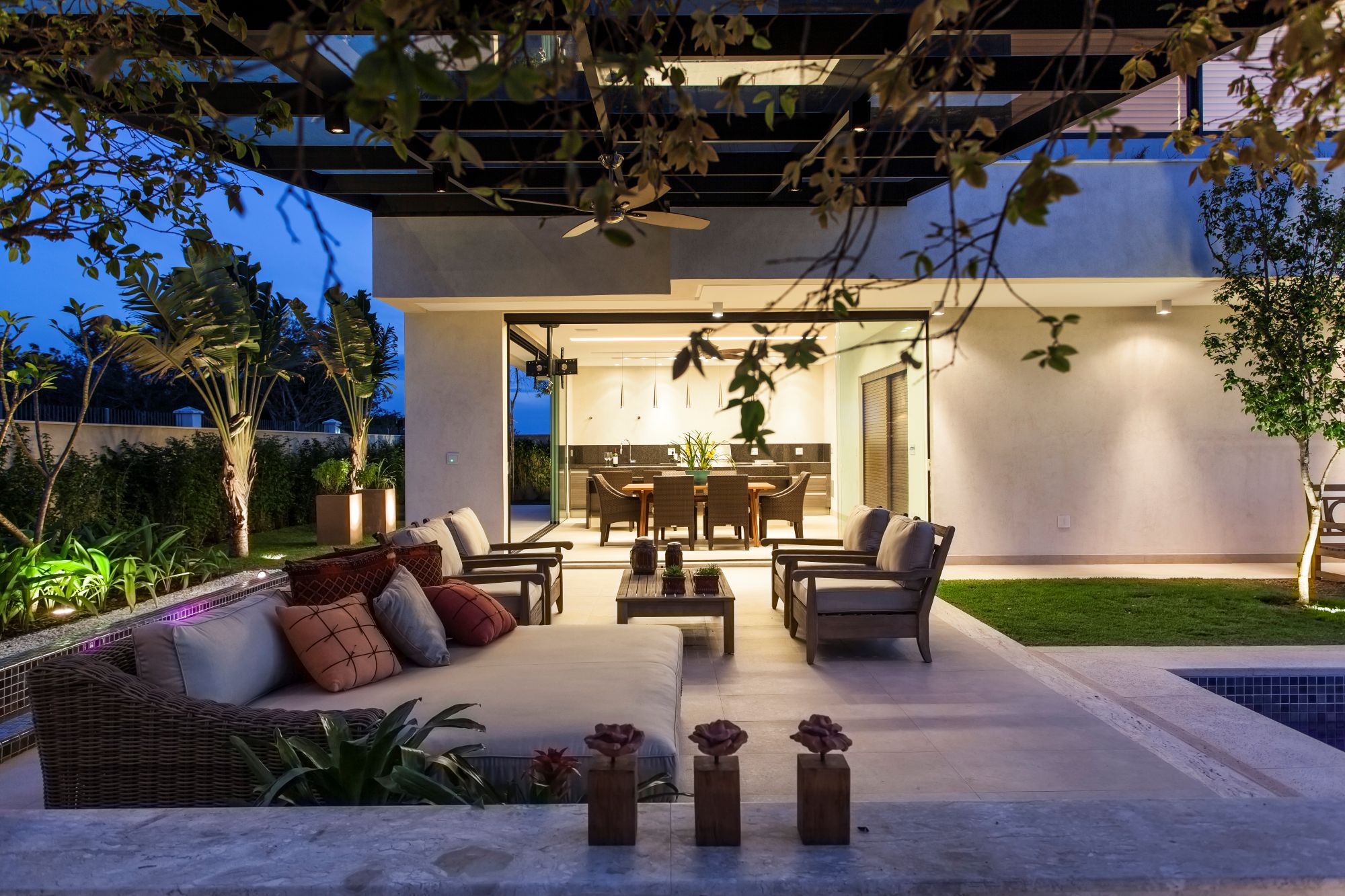 O charme das chaises longue nos ambientes residenciais
