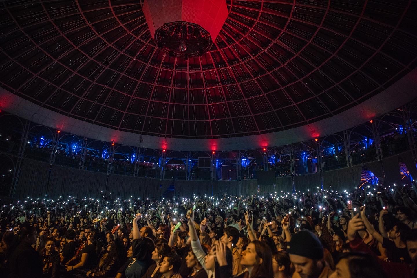 Ópera de Arame celebra 34 anos como símbolo da inovação urbana de Curitiba