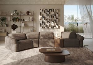 Sofás que exploram materiais, curvas, volumes e cores traduzem conforto e sofisticação no design contemporâneo