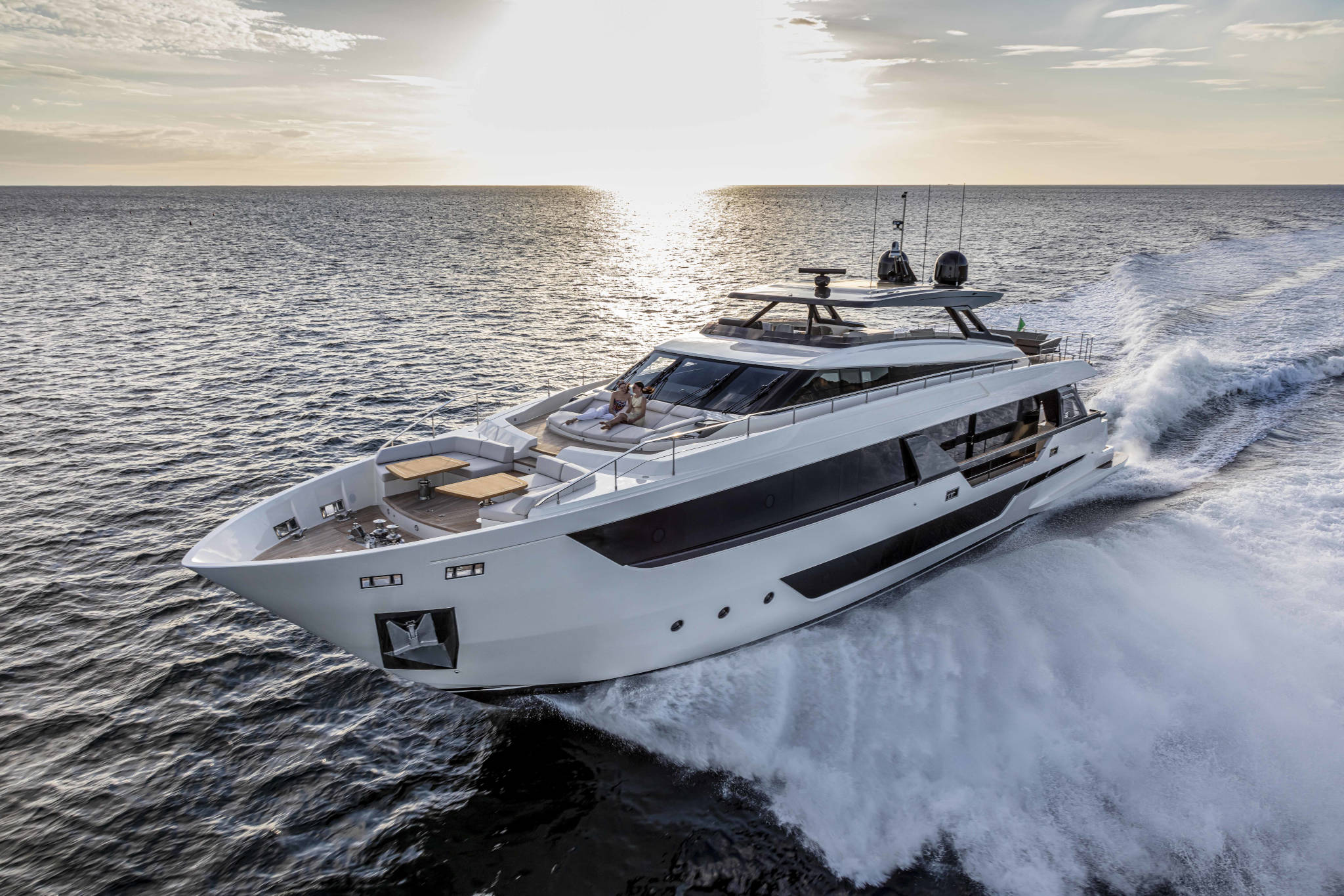 Conheça cinco iates de alto luxo que são verdadeiras “mansões flutuantes” para visitar no Rio Boat Show, de 11 a 19 de abril