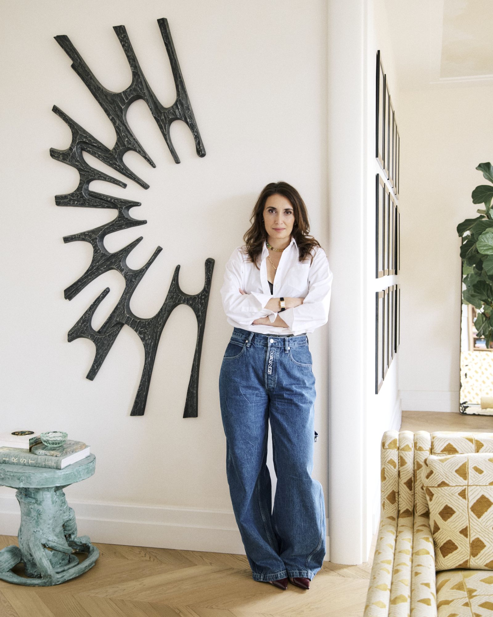 Byblos Saint-Tropez revela novas suítes assinadas por Laura Gonzalez e reafirma o design como expressão de sua arte de viver mediterrânea