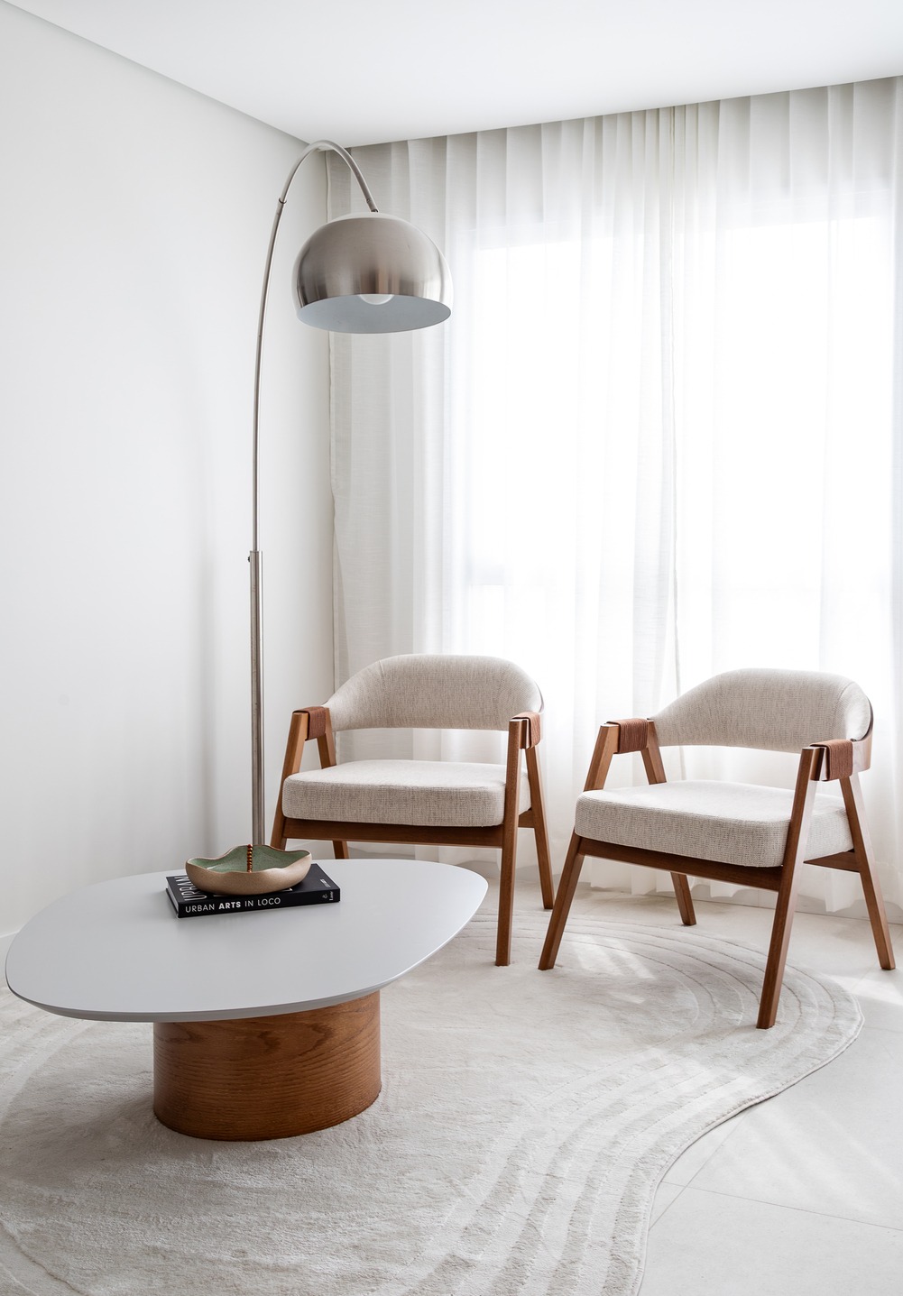 Apartamento de 140 m² na Vila Leopoldina ganha integração total e soluções sob medida para a rotina familiar